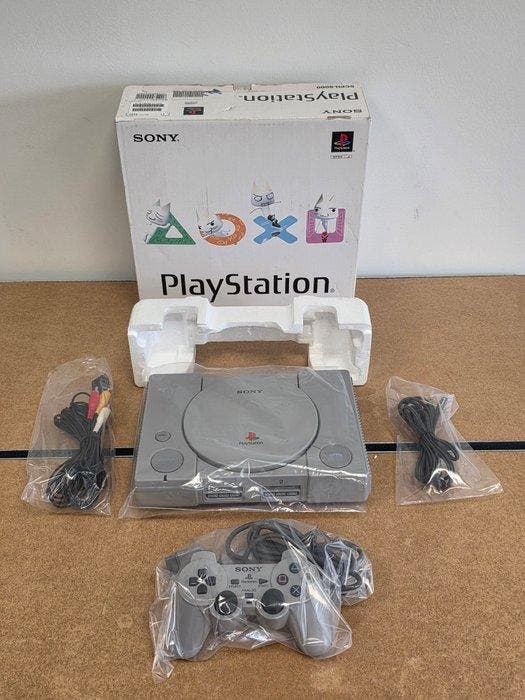 Sony - PS1 - PLAYSTATION 1 - Original Grey - First edition -, Games en Spelcomputers, Spelcomputers | Overige Accessoires