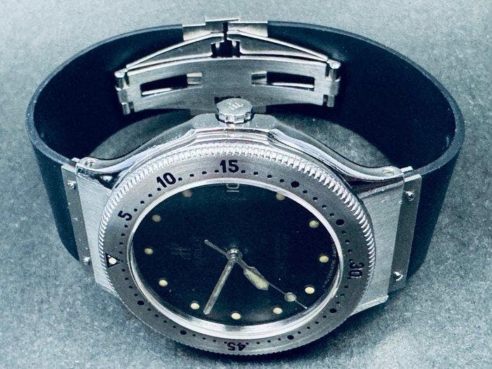 Hublot - MDM Professional - 1550 - Heren - 1990-1999, Bijoux, Sacs & Beauté, Montres | Hommes