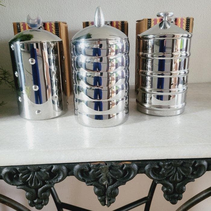 Alessi - Clare Brass Met Originele Dozen - Pot (3) - Kalisto, Antiek en Kunst, Antiek | Meubels | Stoelen en Sofa's