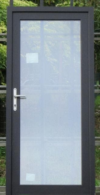 pvc buitendeur , achterdeur , deur 94 x 205 zwart ral 9005, Doe-het-zelf en Bouw, 80 tot 100 cm, Nieuw, Ophalen of Verzenden, Buitendeur