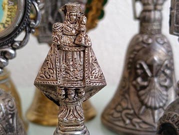 Decoratieve bel (6) - Spanje - Veel devotionele klokken