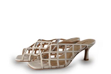Carrano Sleehakken in maat 39 Wit, Kleding | Dames, Verzenden, Wit, Zo goed als nieuw, Schoenen met hoge hakken