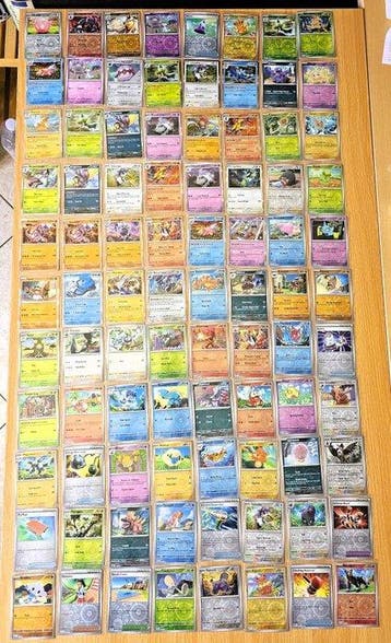 Card Grande Lotto Pokémon England di 340 Carte-90 Holo-50