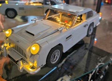Lego Set - 10262 - Creator Expert - James Bond Aston Martin