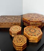 Produzione Fiorentina Damascata - Sieradendoos (5) - Hout -, Antiek en Kunst