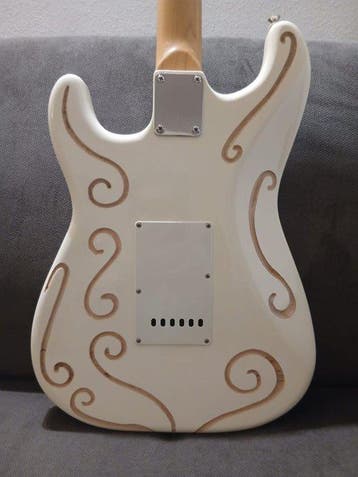 ingstone - - Guitare électrique (Sans prix de réserve)