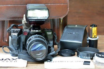 Minolta Dynax 7000i mit Program Flash + 35-105mm und Zubehör, Audio, Tv en Foto, Nieuw