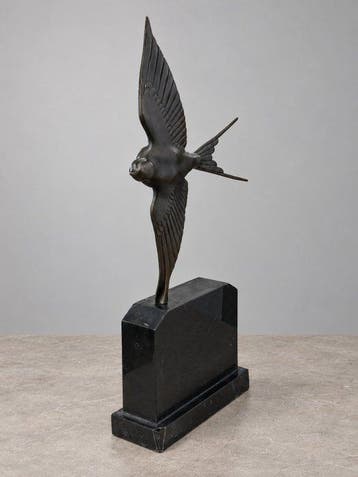 sculptuur, Art Deco zwaluw in vlucht - 48 cm - Brons, Marmer