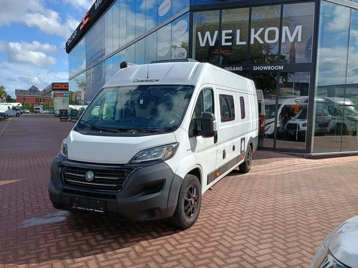 Chausson V697 zeer verzorgd, twinbedden, fietsendrager 10046, Caravanes & Camping, Camping-cars