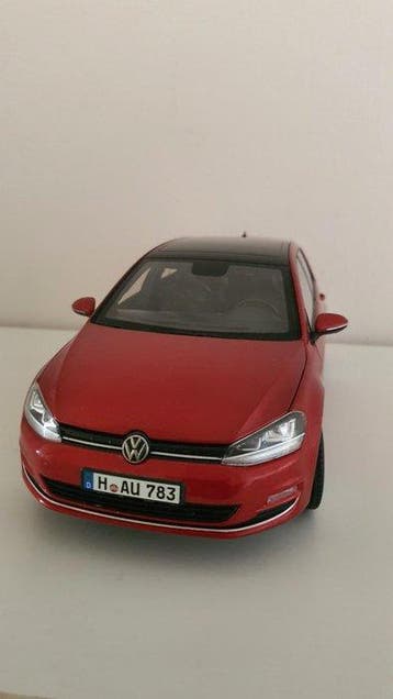 Norev 1:18 - Model sedan - Volkswagen Golf VII (5-Türer), Nieuw