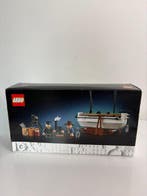 Lego Set - 40729 - Promotional - Shackletons Lifeboat -