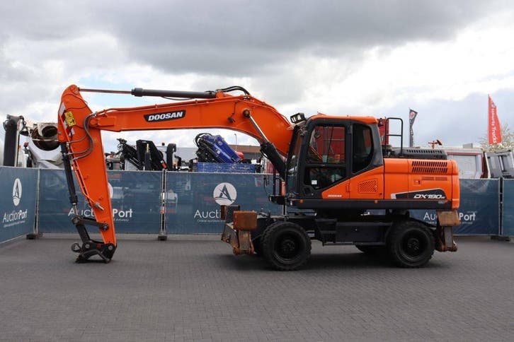 Veiling: Wielgraafmachine Doosan DX190W-5 Diesel 129kW 2021, Zakelijke goederen, Machines en Bouw | Kranen en Graafmachines, Ophalen