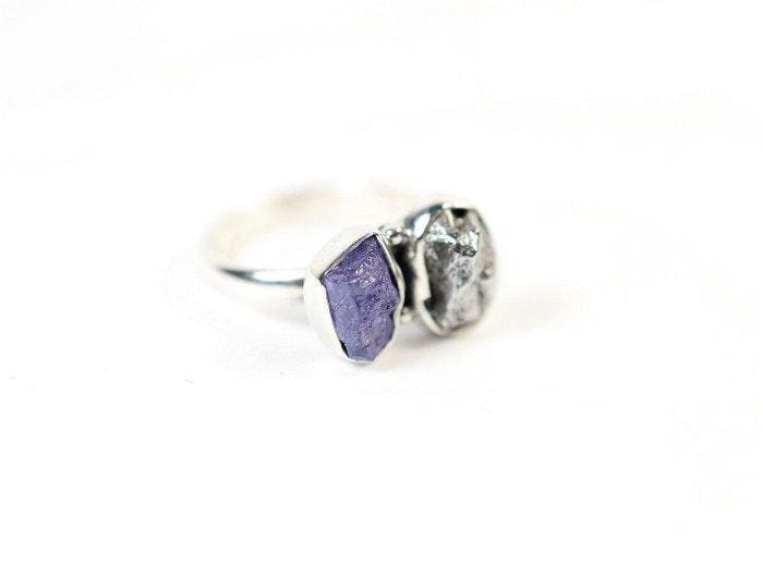 Ring tansaniet / meteoriet Campo del Cielo Ring / rauw /, Verzamelen, Mineralen en Fossielen