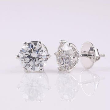 Oorstekers - 14 karaat Witgoud - 6.09ct. tw. Diamant