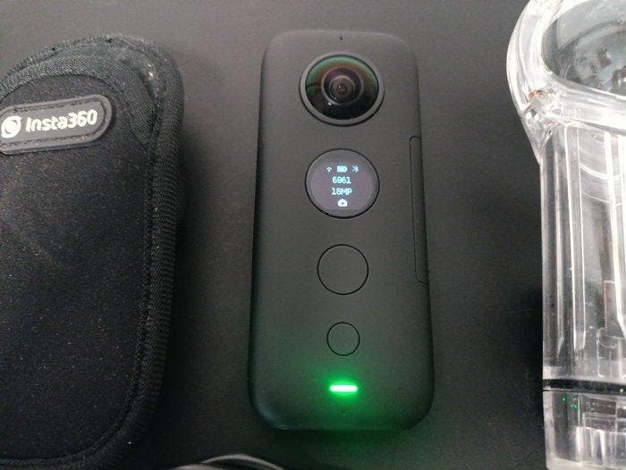 Insta One X incl. Unterwassergehäuse Actiecamera, Audio, Tv en Foto, Fotocamera's Digitaal