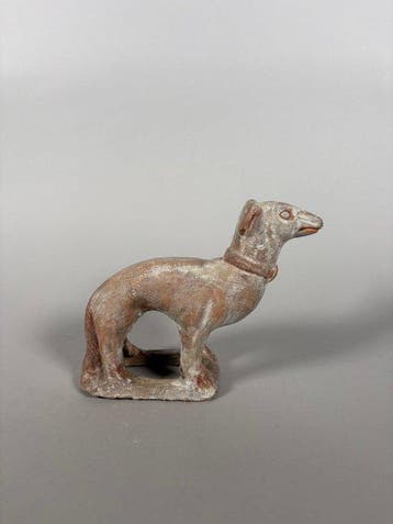 Oud Chinees, Tang-dynastie Terracotta Mingqi van een hond -