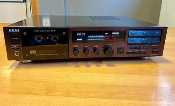 Akai - GX-65 / Super GX Glass Heads Audiocassette deck