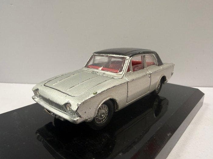 Dinky Toys - Voiture miniature - 169 - Ford Corsair 2000E -, Hobby en Vrije tijd, Modelauto's | 1:5 tot 1:12