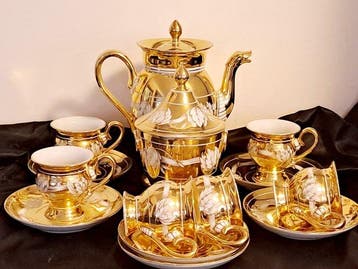 Limoges - Service à café - Porcelaine - (Azay-le-Rideau)
