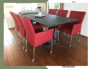 Set van 6 leren eetkamerstoelen met wieltjes en armleuning, Ophalen of Verzenden, Nieuw, Eén