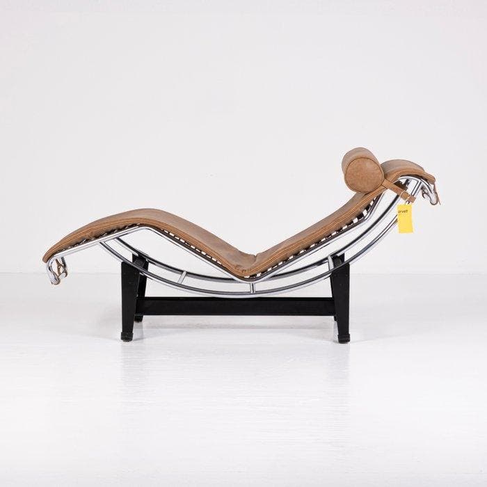 Cassina - Charlotte Perriand, Le Corbusier, Pierre Jeanneret, Antiquités & Art, Antiquités | Meubles | Chaises & Canapés