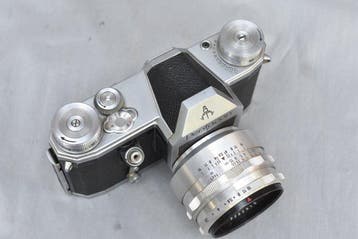 Pentacon F + CZJ Tessar | Analoge camera, Nieuw