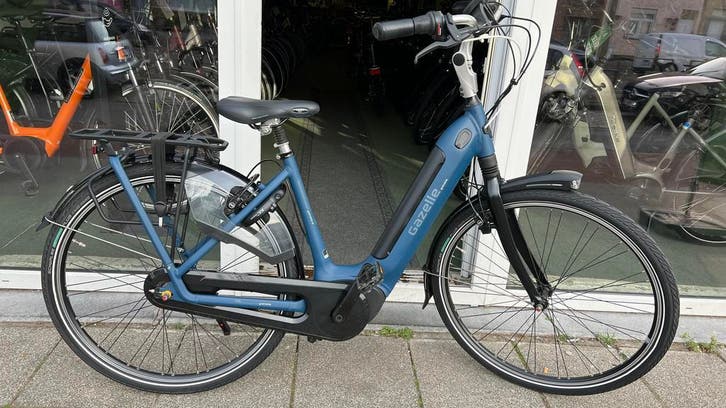 Gazelle Grenoble C8 HMB Elektrische damesfiets maat 53, Fietsen en Brommers, Elektrische fietsen, Zo goed als nieuw, Gazelle