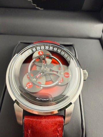 AKOR Le Locle - Rouge Magma-01 - Automatic Magic Hours - New, Nieuw