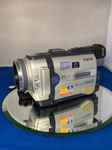 Sony DCR TRV30E - PAL + extra 0,45x groothoek lens Digitale