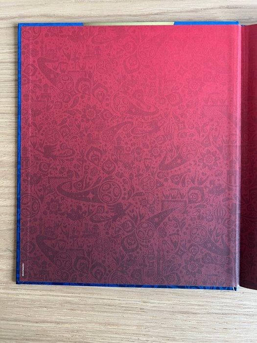 Panini World Cup Russia 2018 Hardcover Lionel Messi,, Verzamelen, Stickers