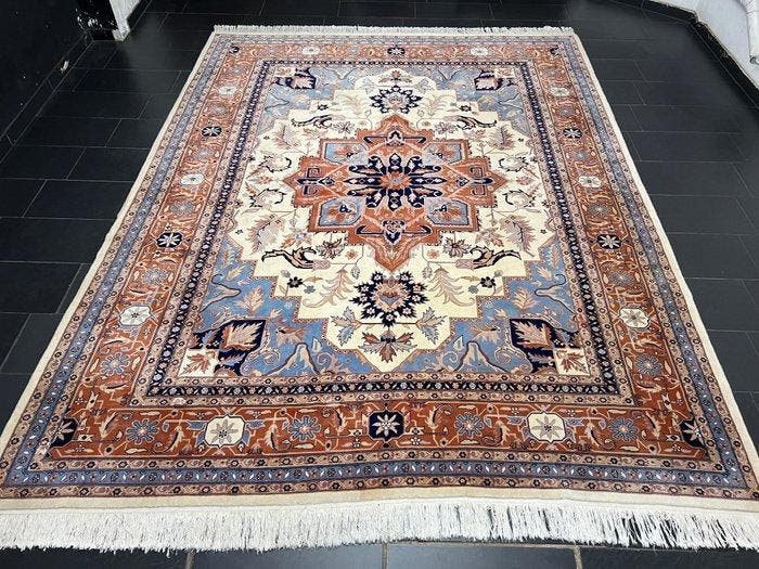 Isphahan Korkwol op zijde - Tapijt - 360 cm - 275 cm, Huis en Inrichting, Stoffering | Tapijten en Vloerkleden