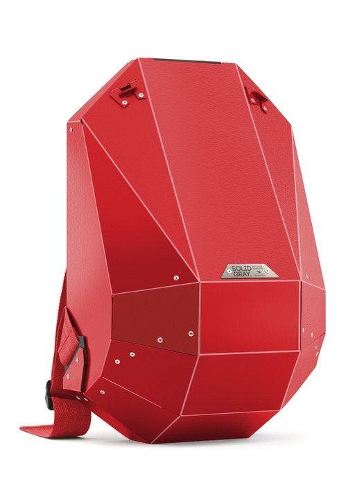 SOLID GRAY - No Reserve - Mate Red edition - Rugzak, Antiek en Kunst, Kunst | Designobjecten