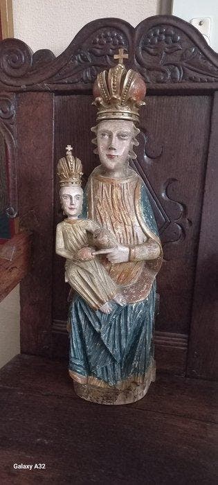 Statue, Madonna met Kind op Troon - 19e eeuw - 64 cm - Bois