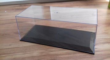 MCG - Diorama 6x Vitrine/displayboxes for 1/18 modelcars -, Nieuw