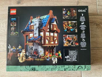 Lego Set - 21325 - Ideas (CUUSOO) - Medieval Blacksmith