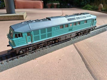 Brawa H0 - 0440 - Dieselelektrische locomotief (1) - Zware, Hobby & Loisirs créatifs