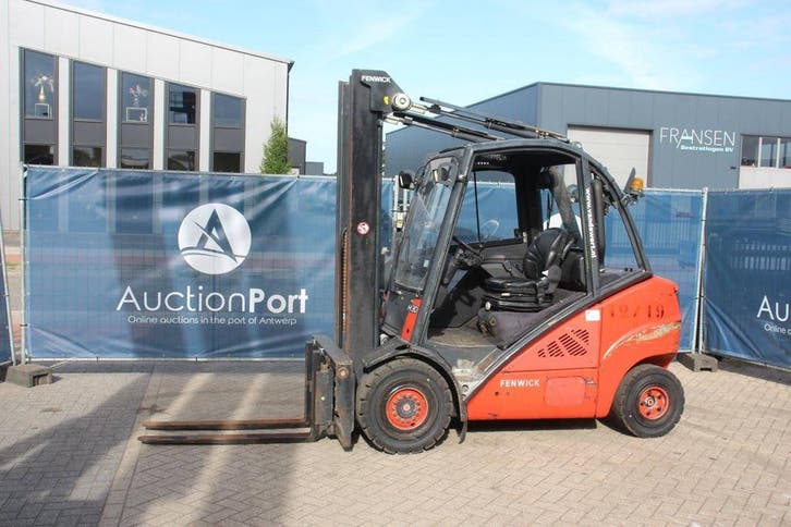 Veiling: Heftruck Linde H30D-01 Diesel 3000kg 2012, Zakelijke goederen, Machines en Bouw | Heftrucks en Intern transport, Ophalen