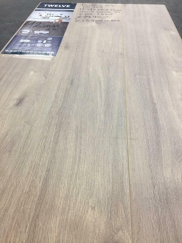 12mm dik Parket Kwaliteit Laminaat 4 X Kleur AC-5 Klasse 33, Maison & Meubles, Ameublement | Revêtements de sol