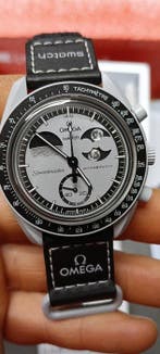 Omega x Swatch - MoonSwatch. Mission to Earthphase - Zonder