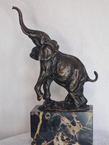 Milo (1910-1978) - Beeld, Bronzen olifant milo - 30 cm -, Antiek en Kunst
