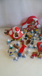 De Agostini - Speelgoed Lot 39 Figurines et 3 Maisons - Les