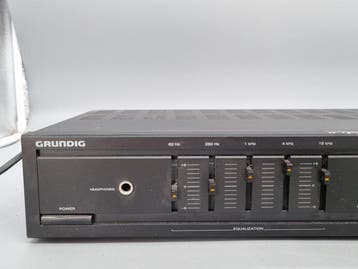 Grundig - V 4200 MK II Amplificateur intégré à