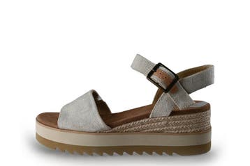 Toms Sandalen in maat 42, Kleding | Dames, Schoenen, Overige kleuren, Verzenden, Sandalen of Muiltjes, Zo goed als nieuw