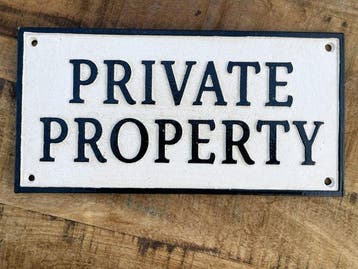 Plaquette - Sign - Private Property - Gietijzer