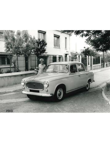 1958 PEUGEOT 403 BERLINE LUXE PERSFOTO