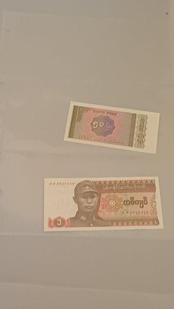 Monde. - 118 banknotes - Various Dates (Sans prix de