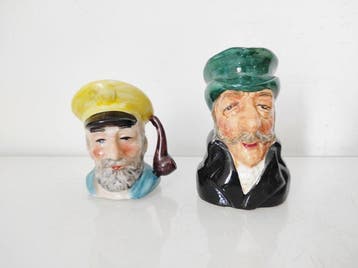 Cruche (6) - Têtes dhommes - Porcelaine