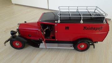 Märklin - Jouet en étain - Reichspost-Paketauto 1989 -