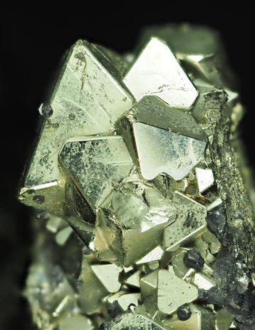Pyrite avec sphalérite Incroyables cristaux octaédriques -