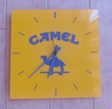 Horloge murale - Camel - Plastique - 1990-2000 - Horloge